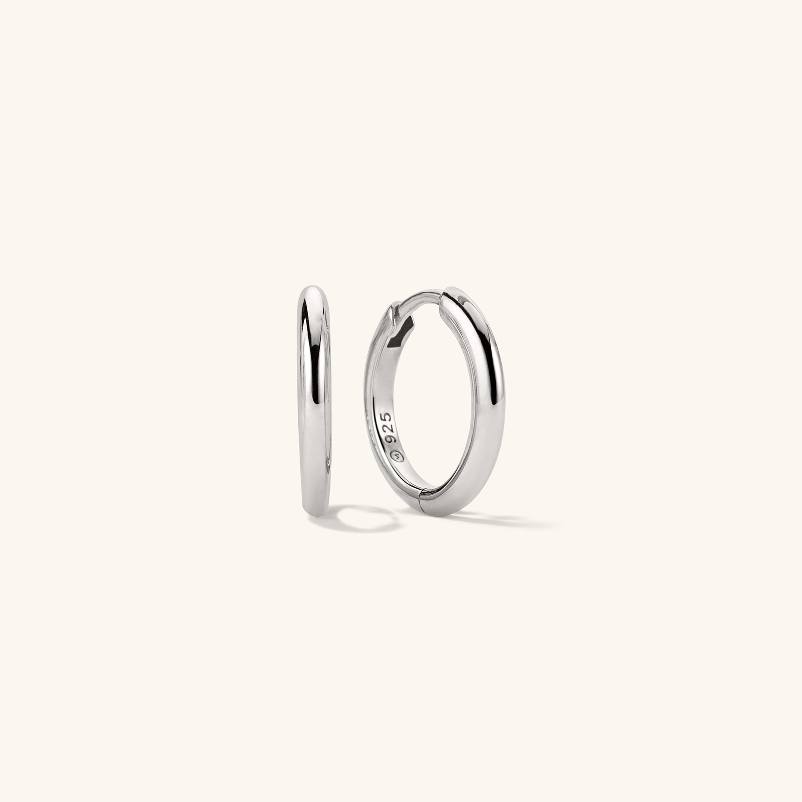 Mejuri 18k Tube Medium Hoops 耳環