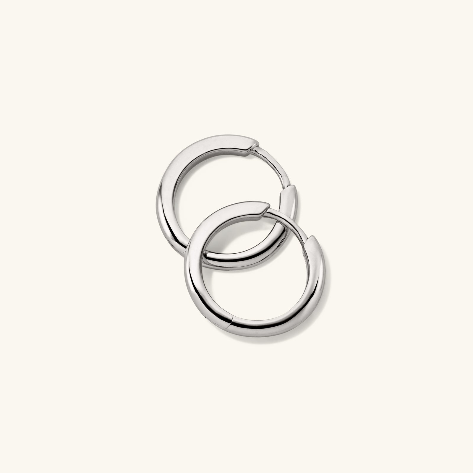 Mejuri 18k Tube Medium Hoops 耳環