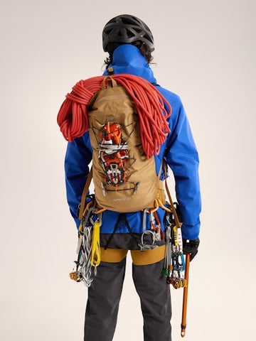 Arc’teryx Alpha FL 20 Backpack 背囊 - canadahk