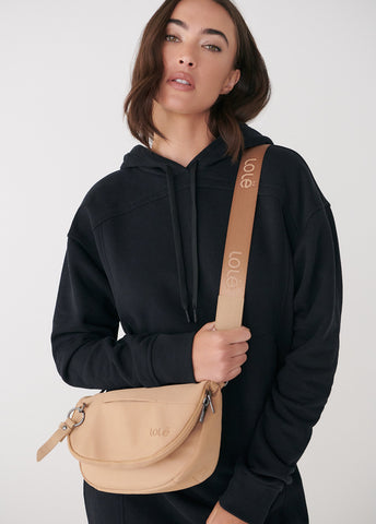 Lolë Acadie Flap Crossbody Bag 斜挎包 - canadahk